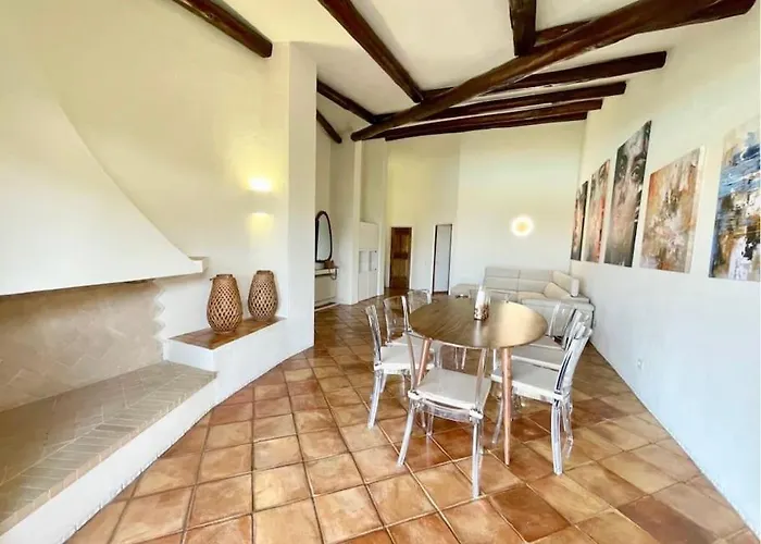 Sulla Promenade Du Port ポルト・チェルボ